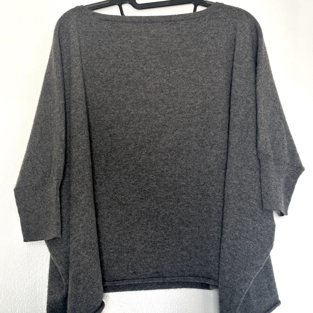 VINCE 100% Cashmere Dolman Sleeve Tunic Boxy Sweater - Picture 7 of 7